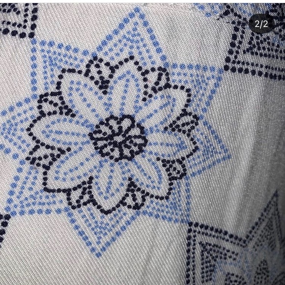 Cropped blouse - Picture 2 of 2